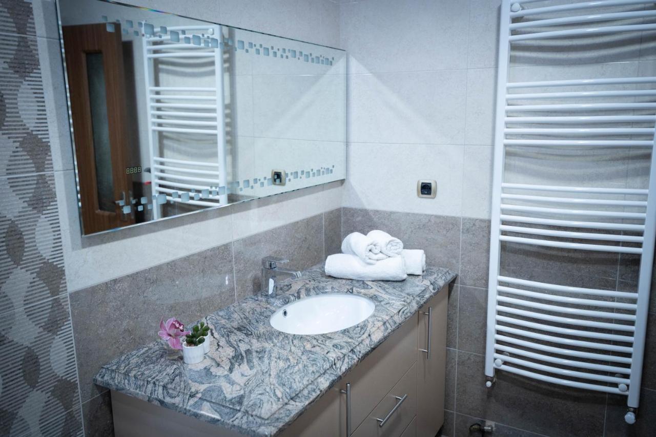 Isaran Coresi Apartment Брашов Экстерьер фото